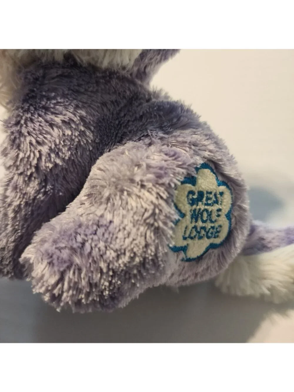TY Beanie Boos Iris the Wolf Plush Toy Great Wolf Lodge Exclusive